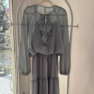 Sage Maxi Dress with Long sleeves, M